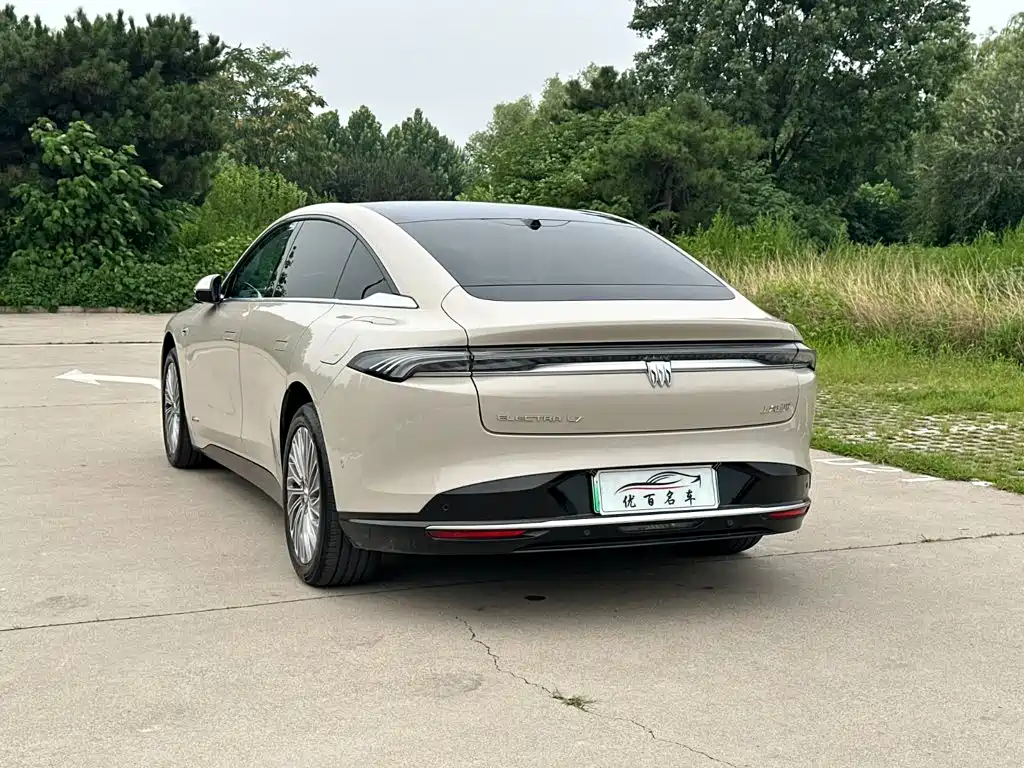 Buick Zhijing L7 2025 — фото 4