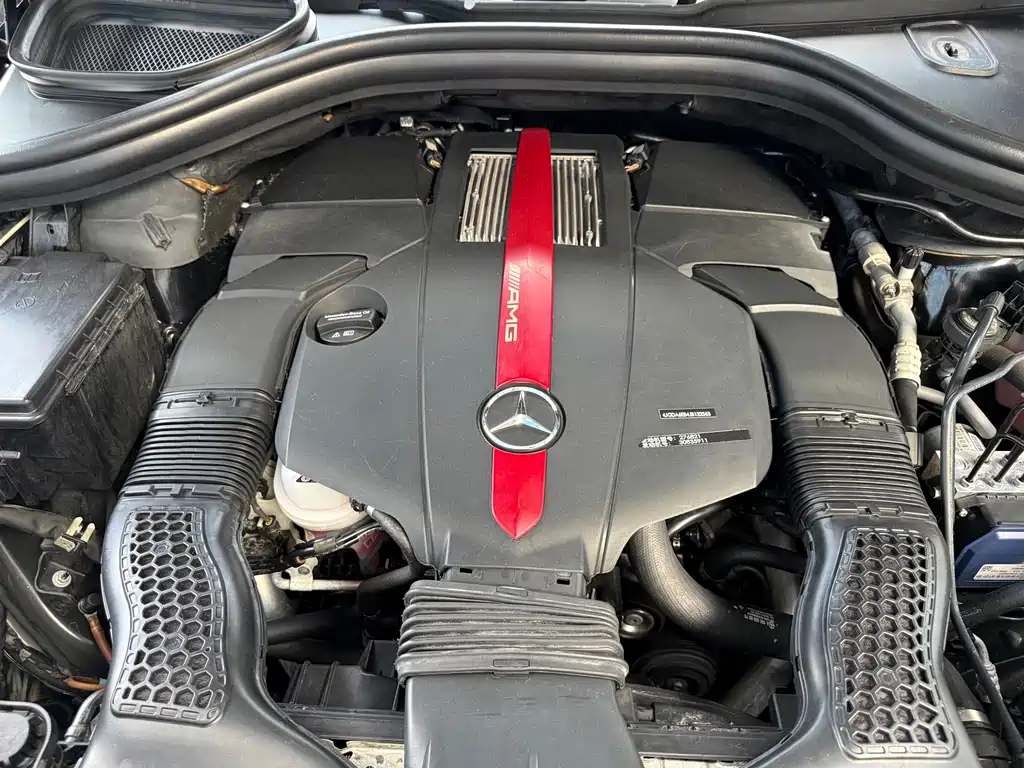 Mercedes-Benz GLE AMG 2018 — фото 15