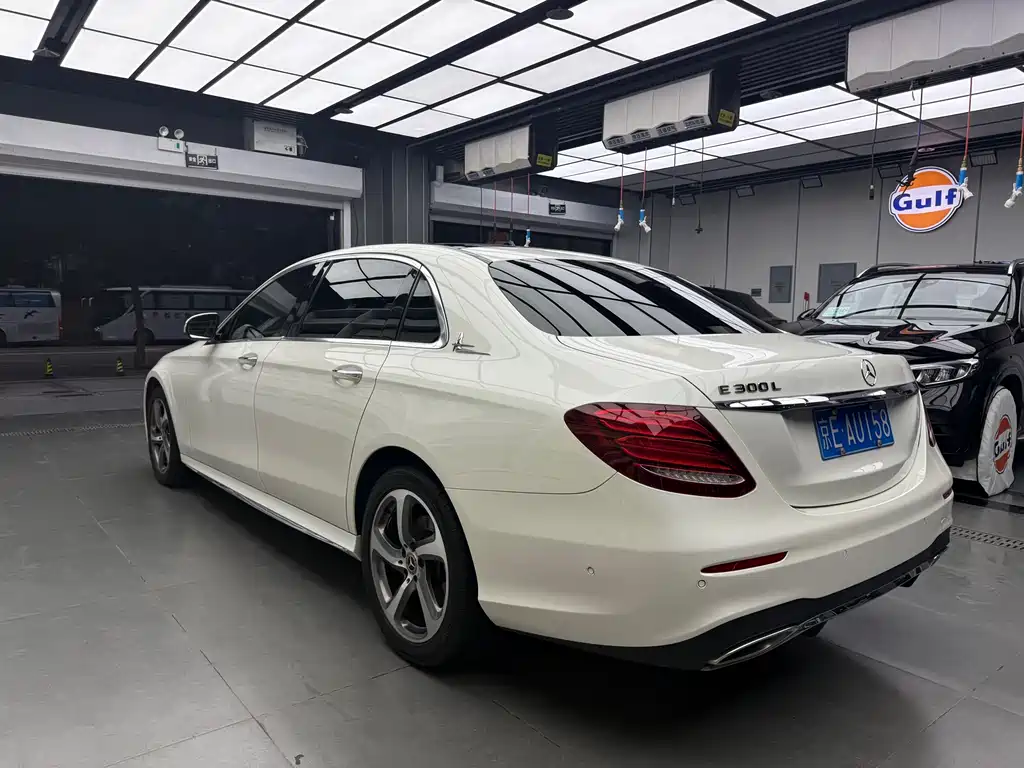 Mercedes-Benz E-Class 2018