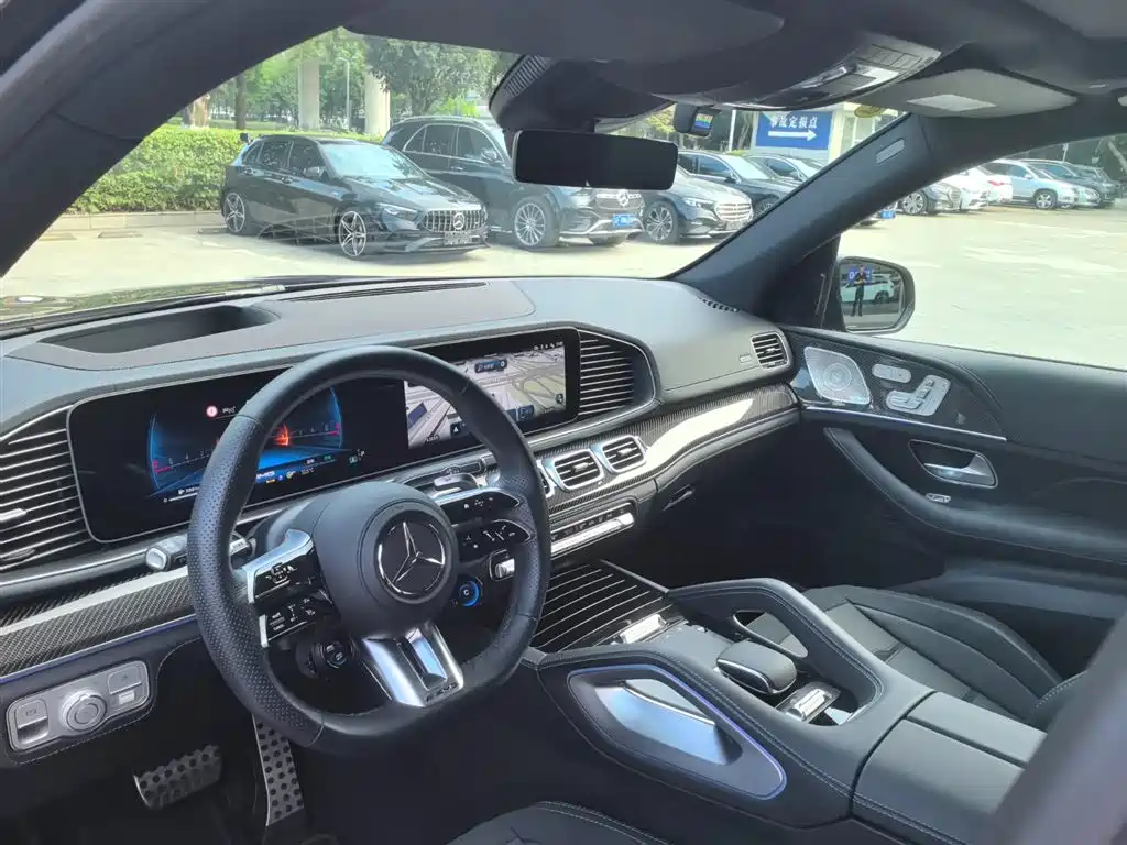 Mercedes-Benz GLE AMG 2025 — фото 11