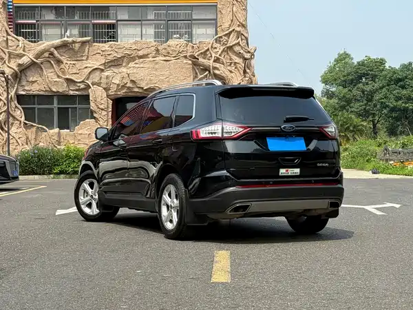 Ford Edge 2016