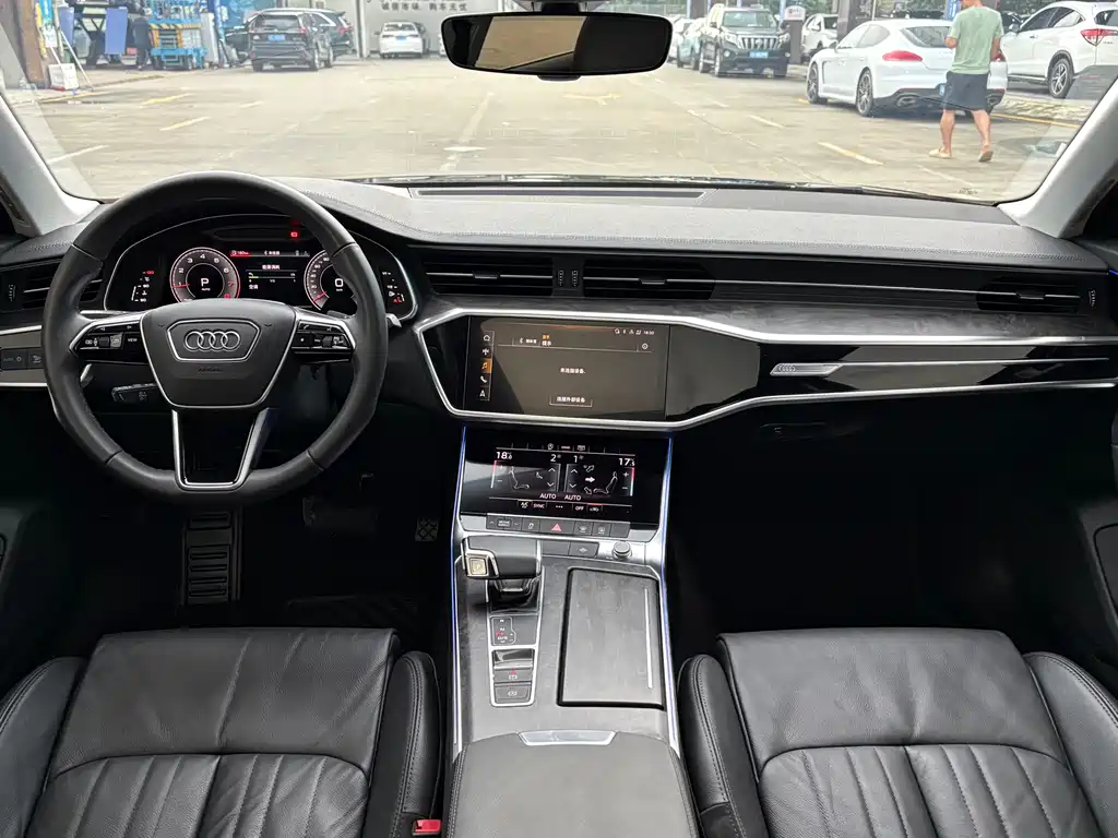 Audi A6L 2022