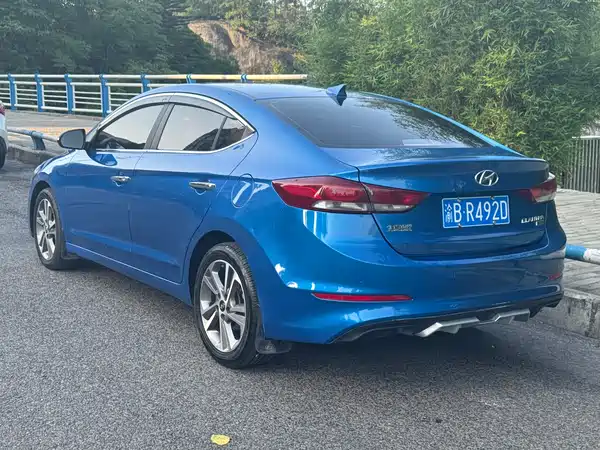 Hyundai Celesta 2016
