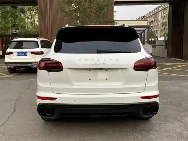 Porsche Cayenne 2017