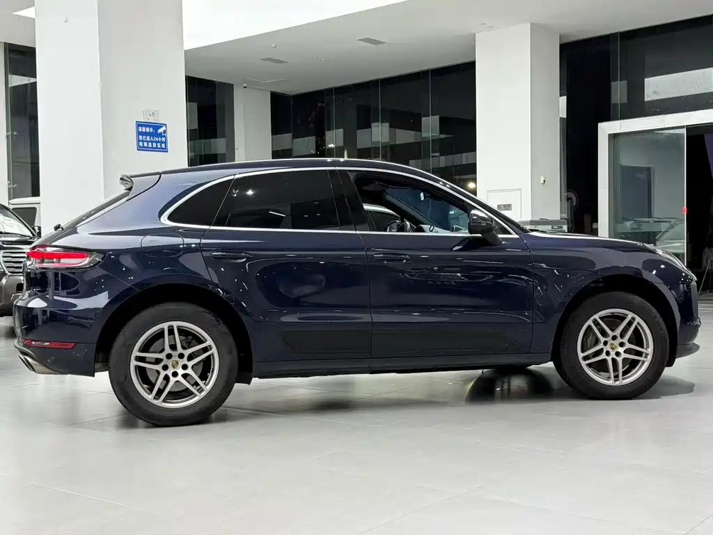 Porsche Macan 2020 — фото 3