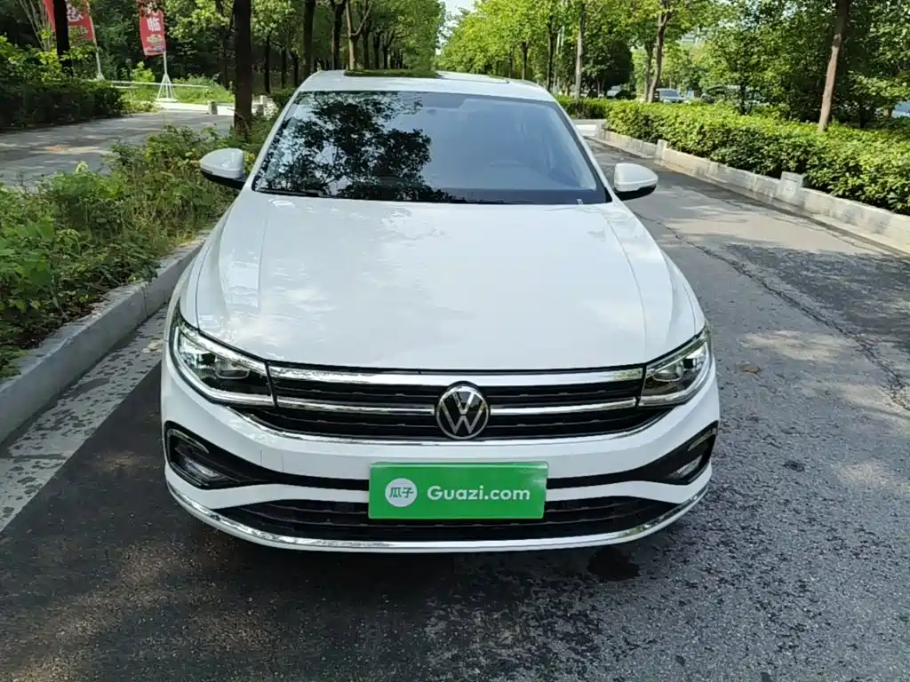 Volkswagen Bora 2024