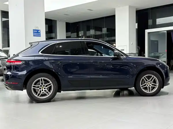 Porsche Macan 2020