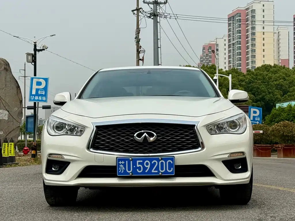 Infiniti Q50L 2023 — фото 1