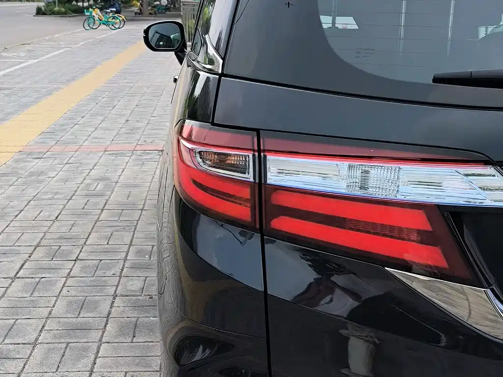 Honda Odyssey 2021 — фото 12