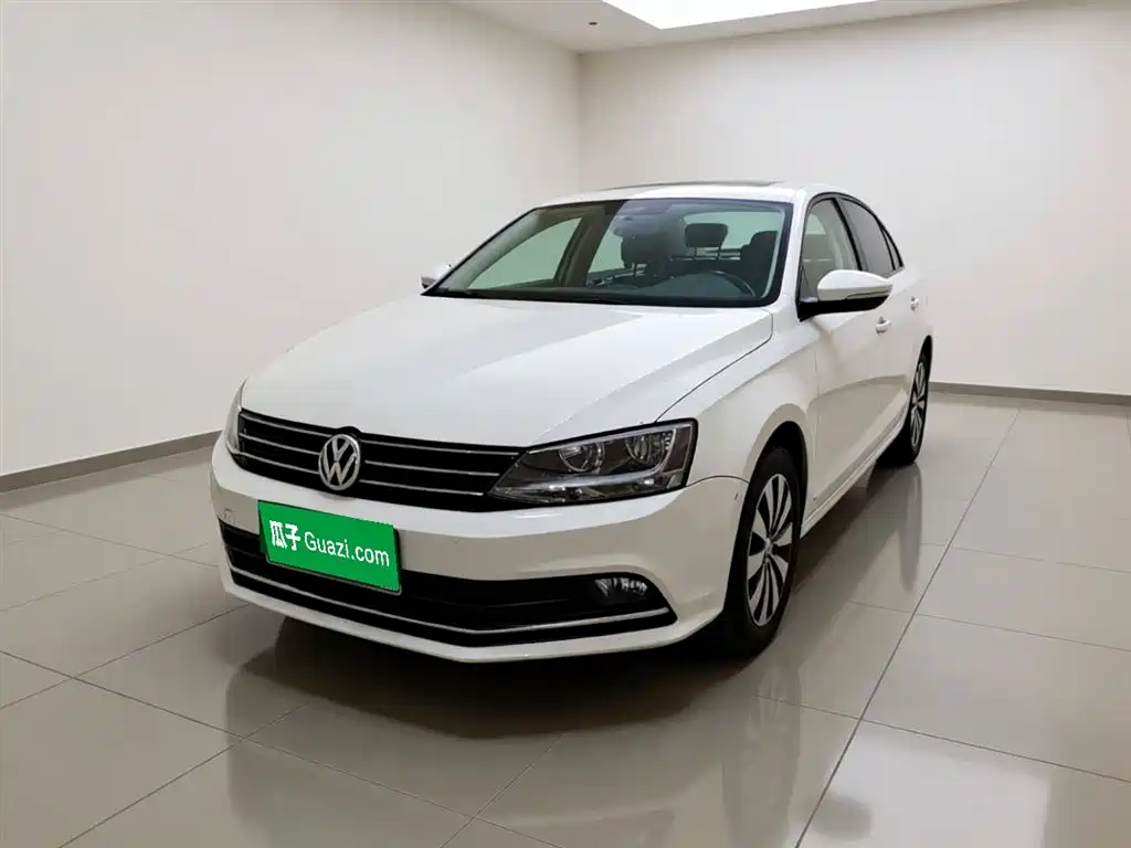 Volkswagen Sagitar 2017 — фото 1