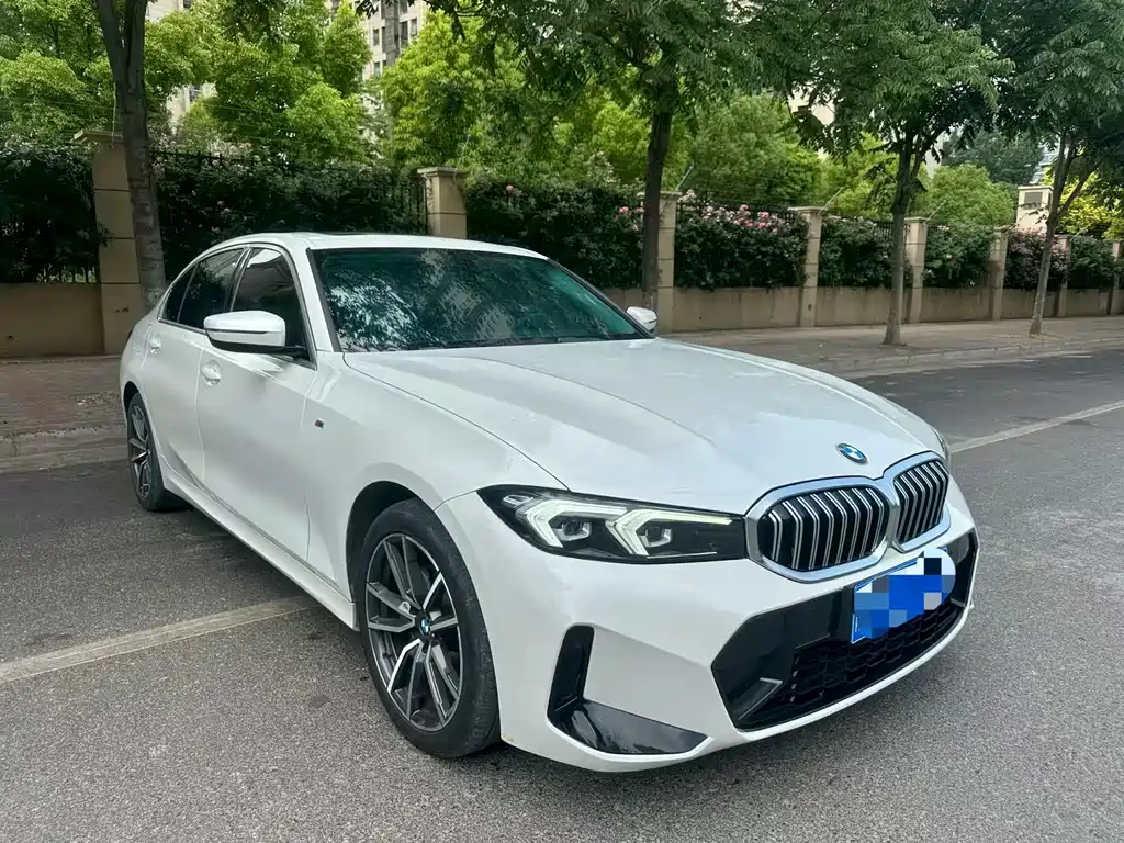 BMW 3 Series 2024