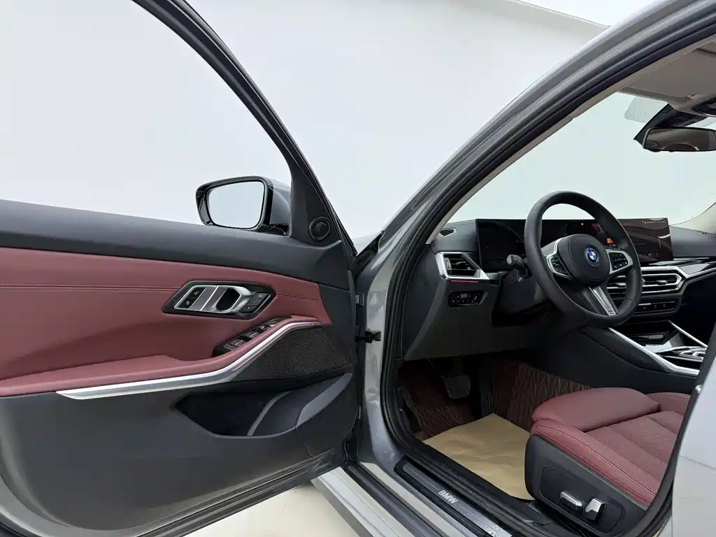 BMW i3 2022