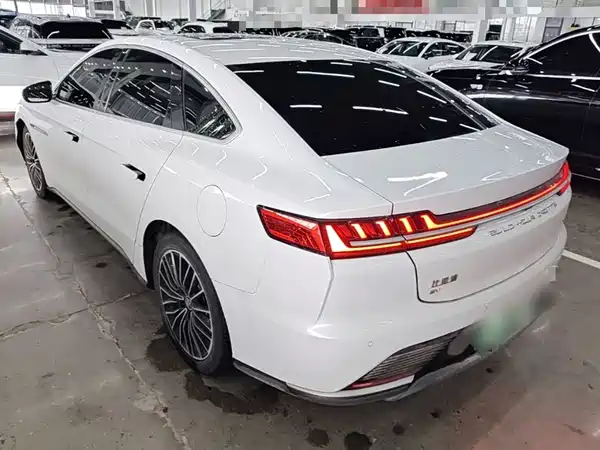 BYD Han 2022