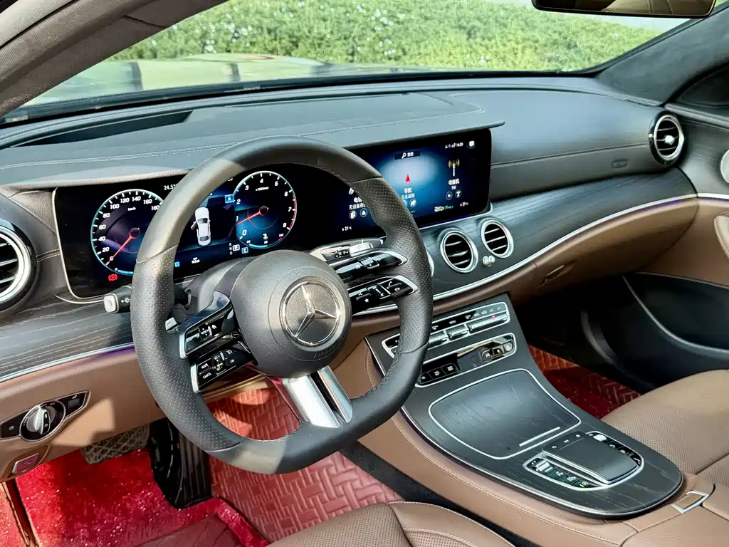Mercedes-Benz E-Class 2021 — фото 10