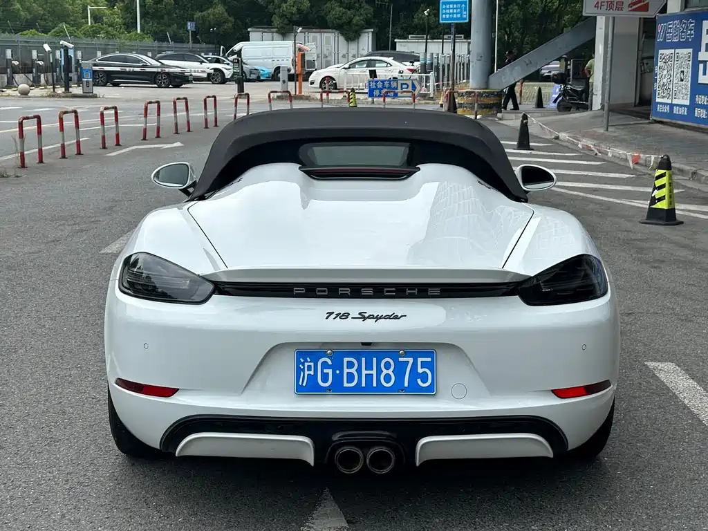 Porsche 718 2023 — фото 10