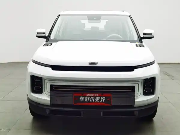 Geely ICON 2021