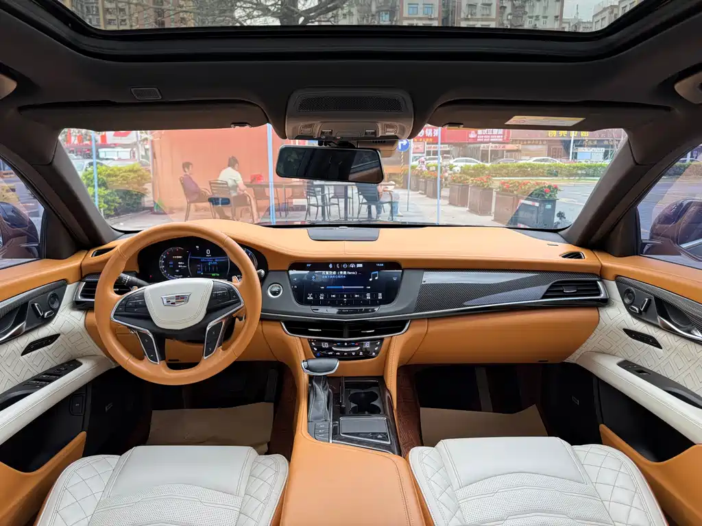 Cadillac CT6 2017 — фото 16