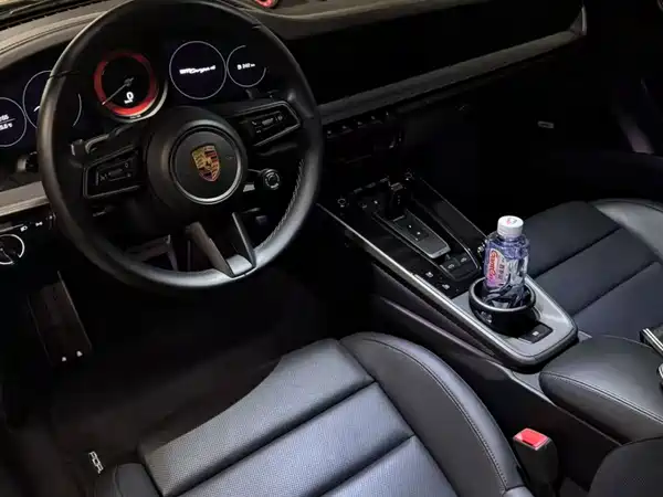 Porsche 911 2021
