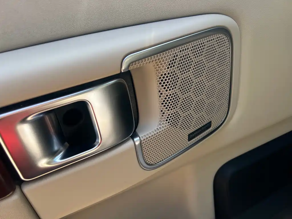 Land Rover Range Rover 2012 — фото 16