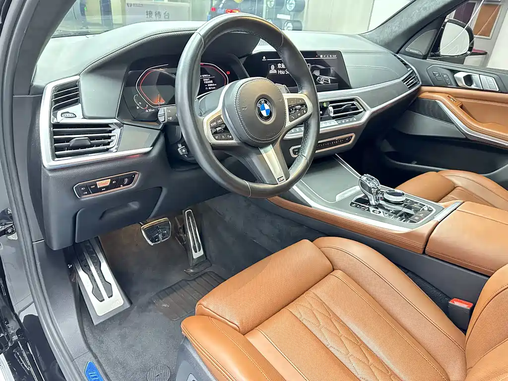 BMW X7 2021 — фото 12