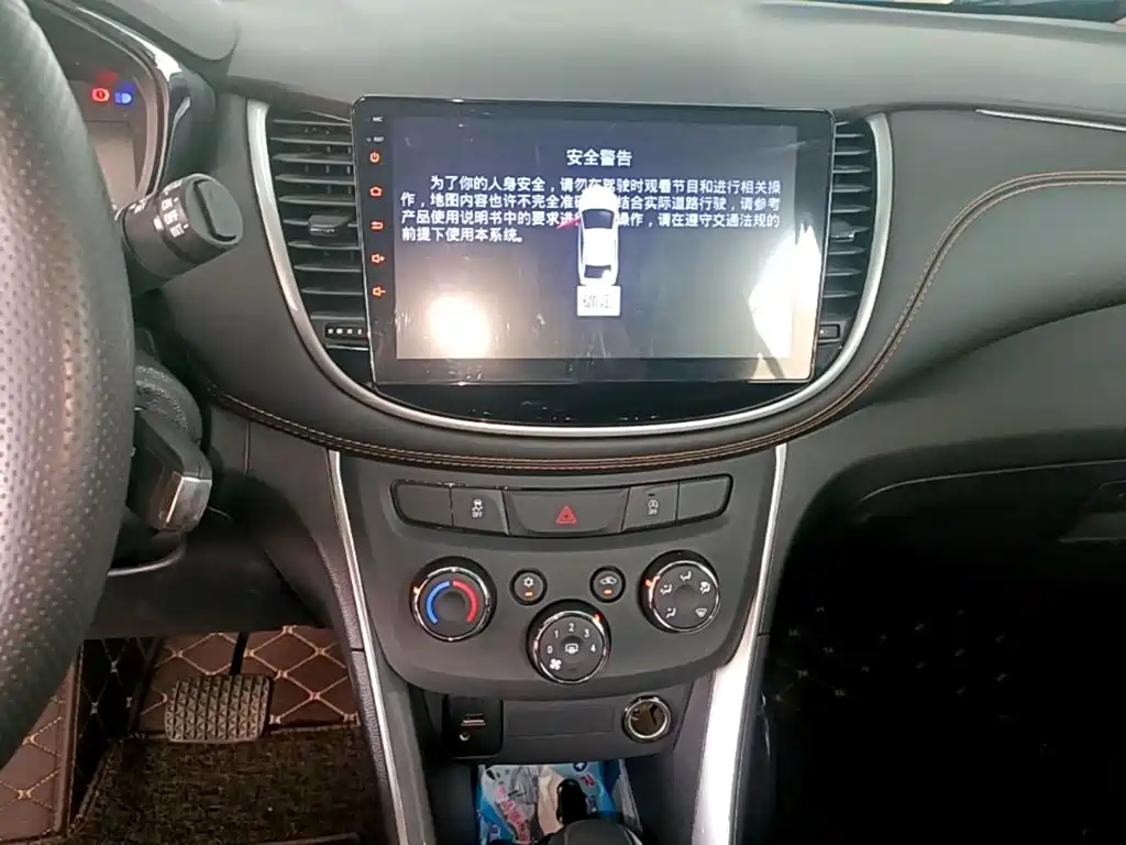 Chevrolet Trax 2018 — фото 13