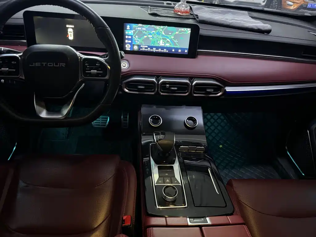 Jetour X70 PLUS 2021 — фото 16