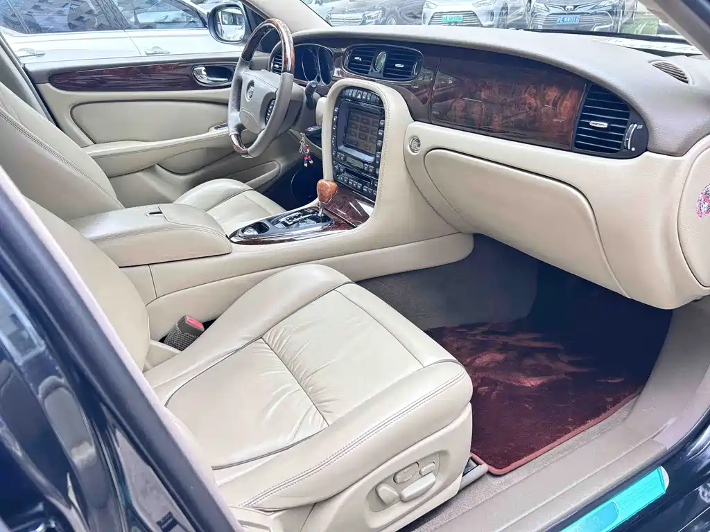 Jaguar XJ 2006 — фото 20
