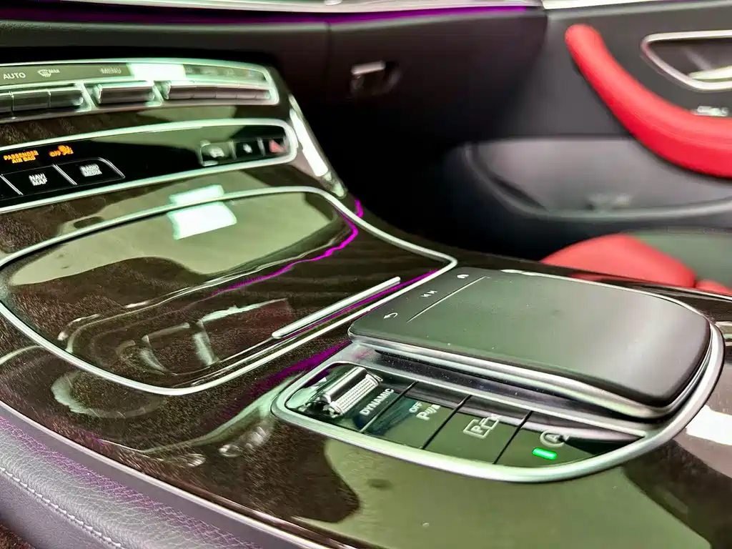 Mercedes-Benz E-Class 2023 — фото 15