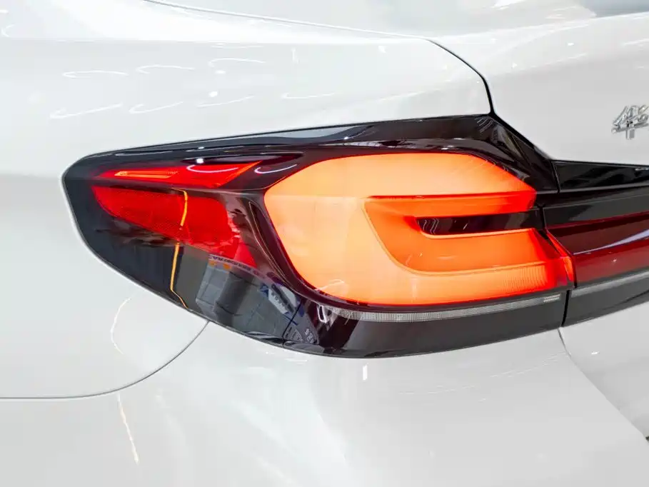 BMW 5 Series New Energy 2023