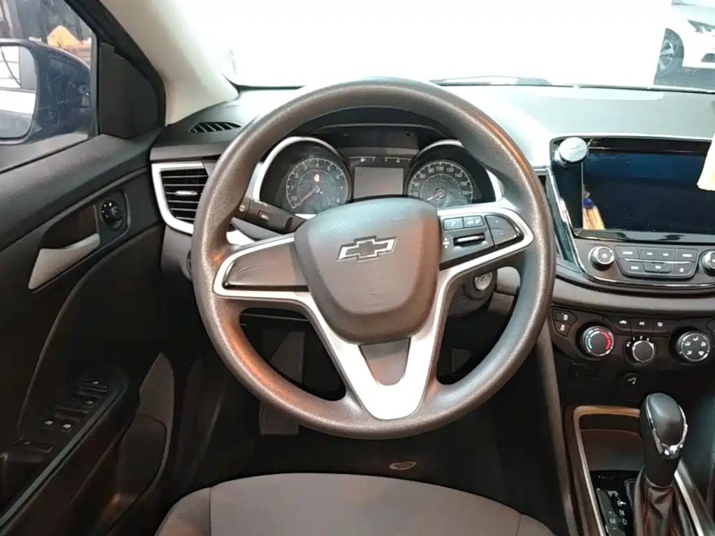 Chevrolet Cruze 2019 — фото 11