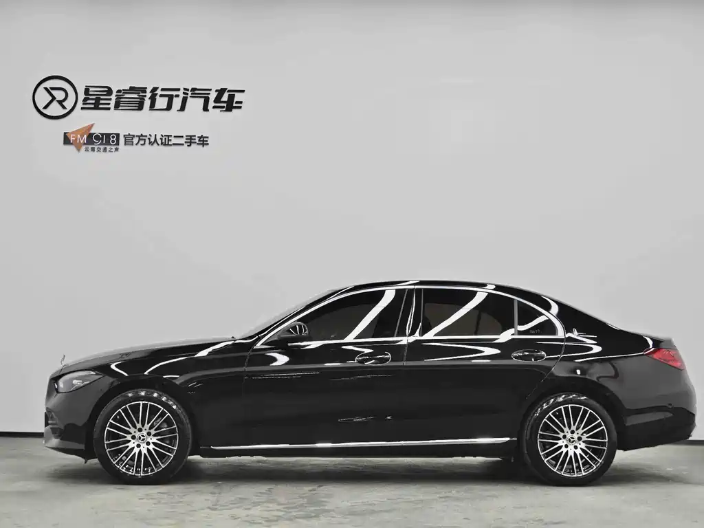 Mercedes-Benz C-Class 2023 — фото 33