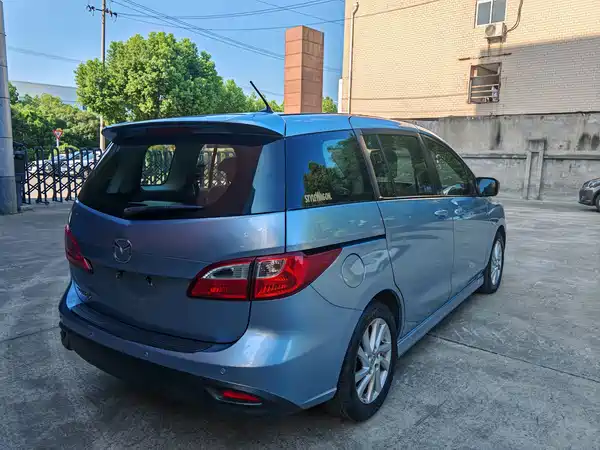 Mazda 5 2011