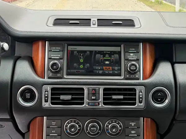Land Rover Range Rover 2012