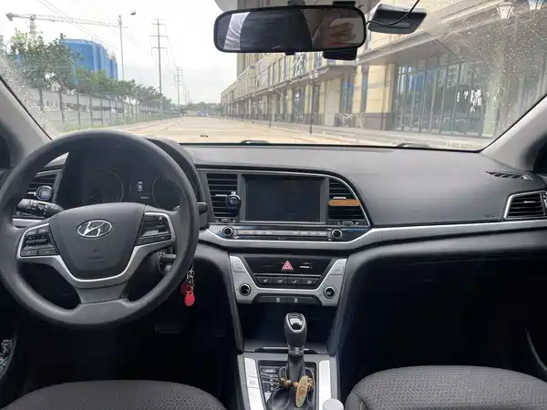Hyundai Celesta 2017