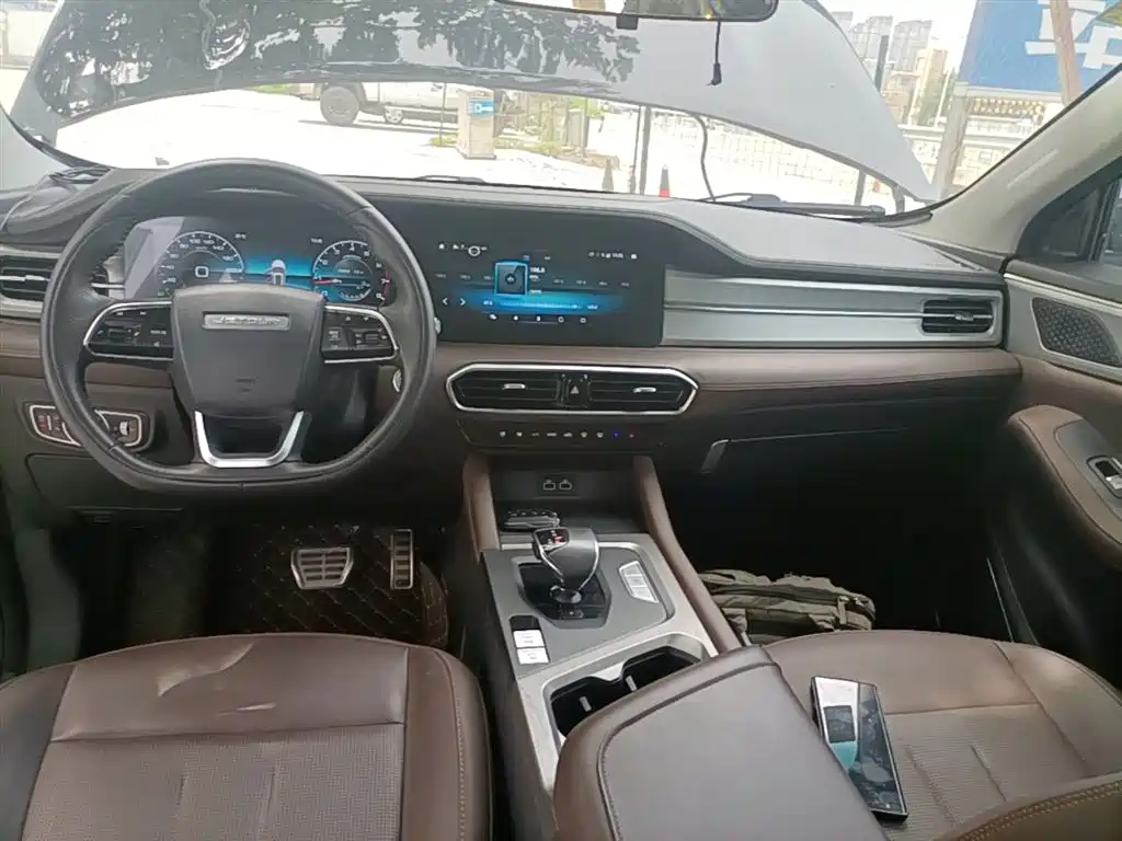 Jetour X90 PLUS 2023 — фото 10