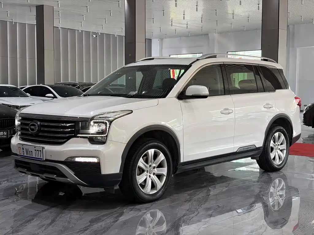 GAC Motor Trumpchi GS8 2017 — фото 2