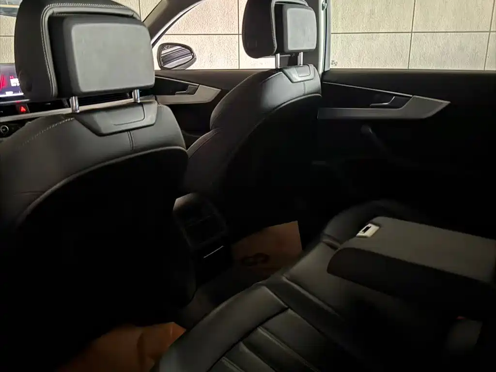 Audi A4L 2022