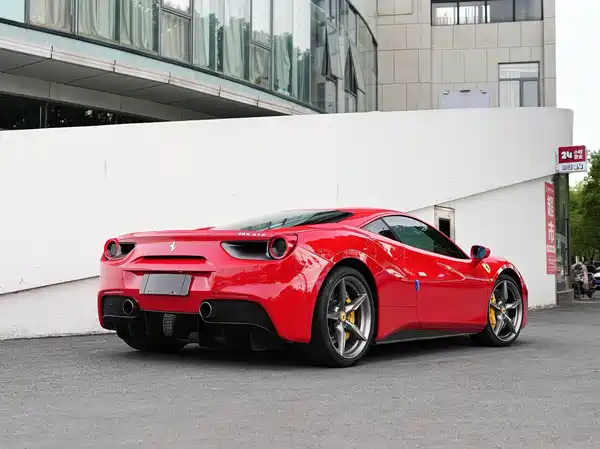 Ferrari 488 2015