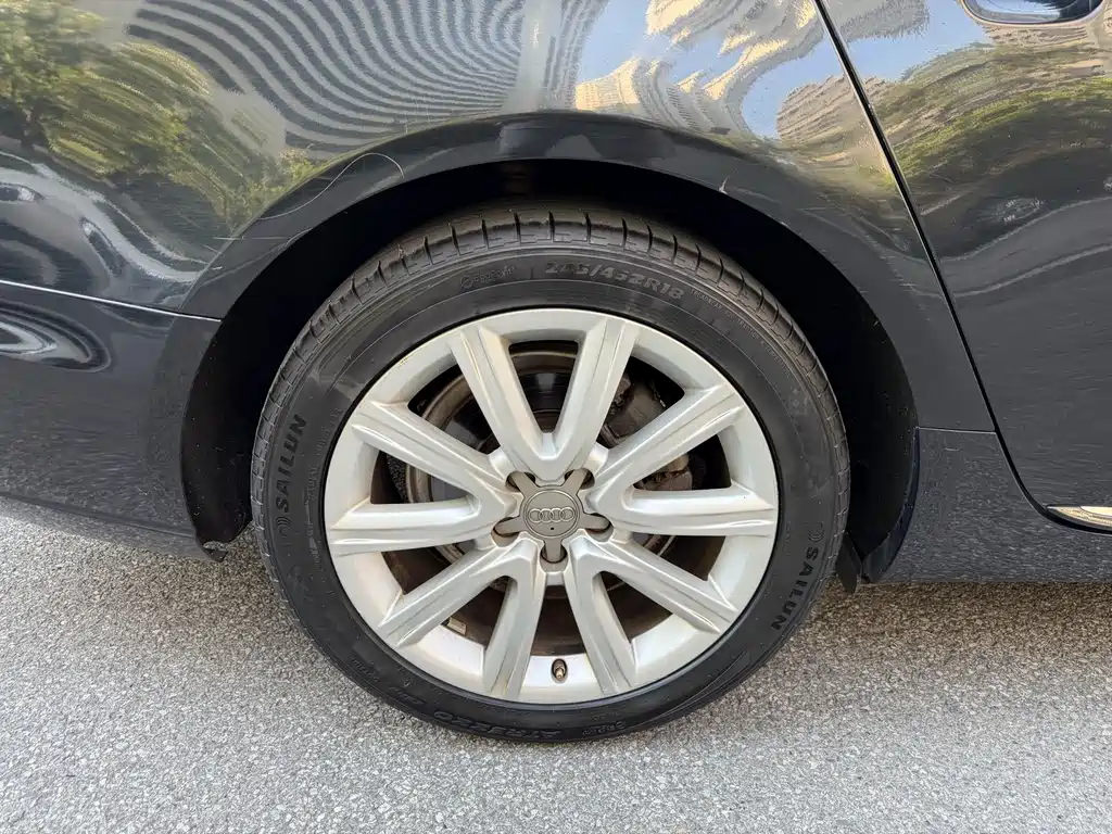 Audi A6L 2013