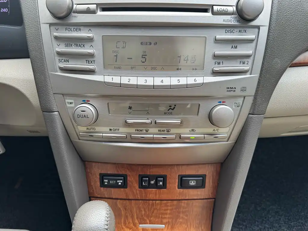 Toyota Camry 2009 — фото 14