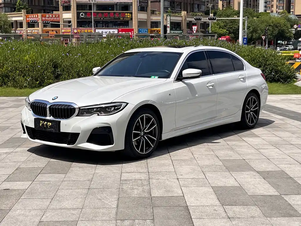 BMW 3 Series 2021