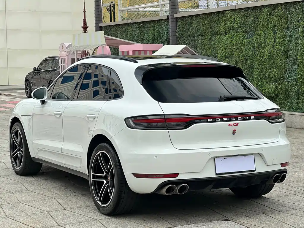 Porsche Macan 2020 — фото 4