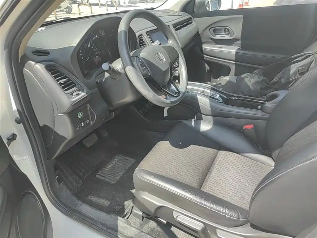 Honda Vezel 2020 — фото 16