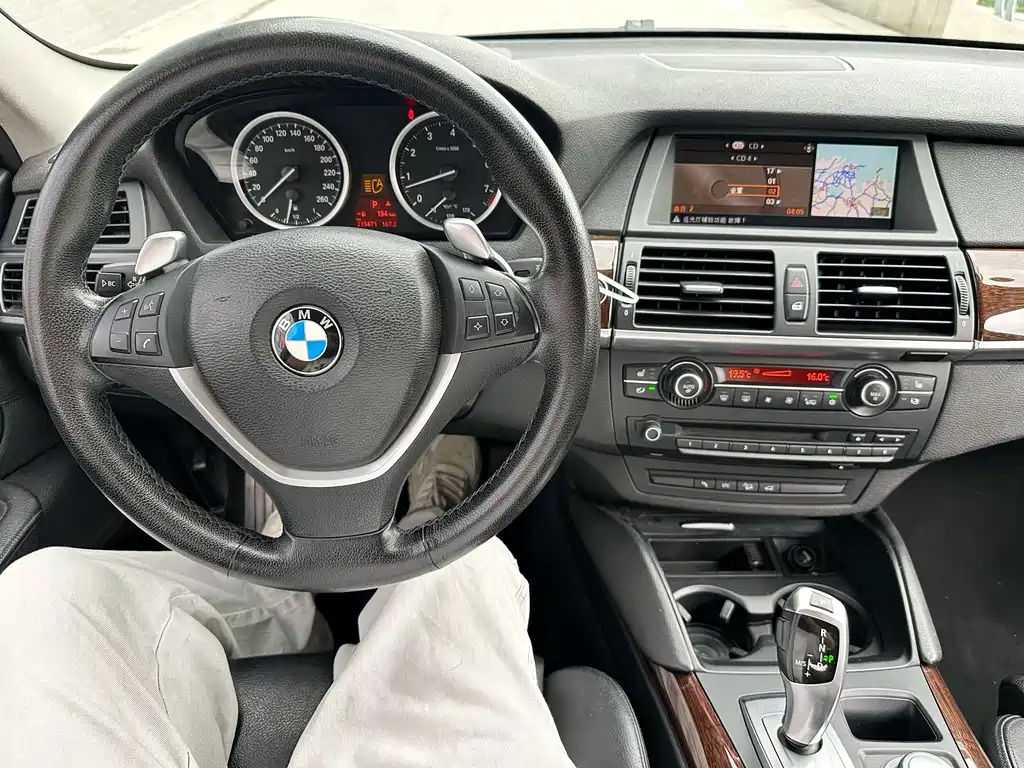 BMW X6 2009 — фото 15