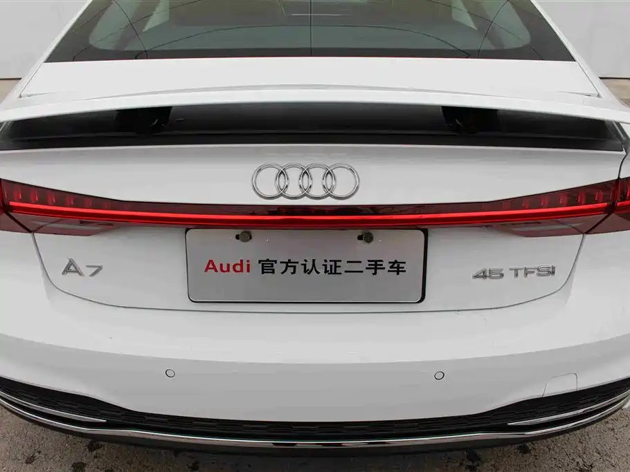 Audi A7 2024 — фото 9