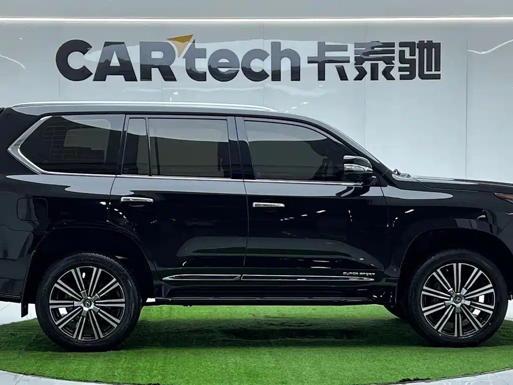 Lexus LX 2019 — фото 6