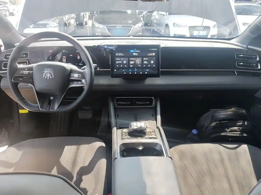 BYD Qin L 2025 — фото 10