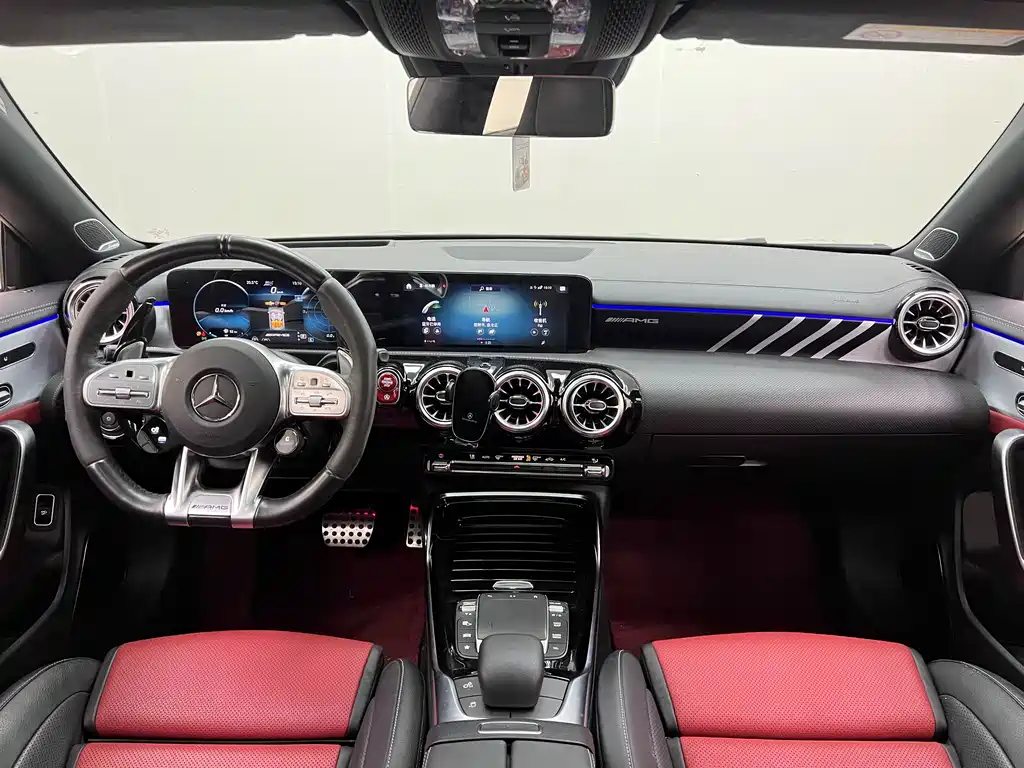 Mercedes-Benz Mercedes CLA AMG 2021 — фото 21