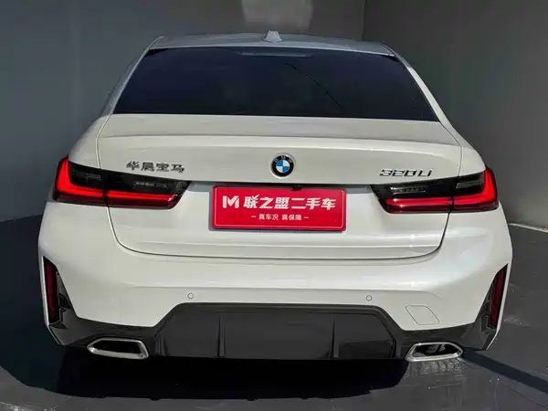 BMW 3 Series 2023