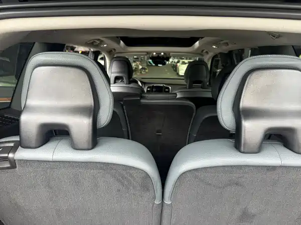 Volvo XC90 2019